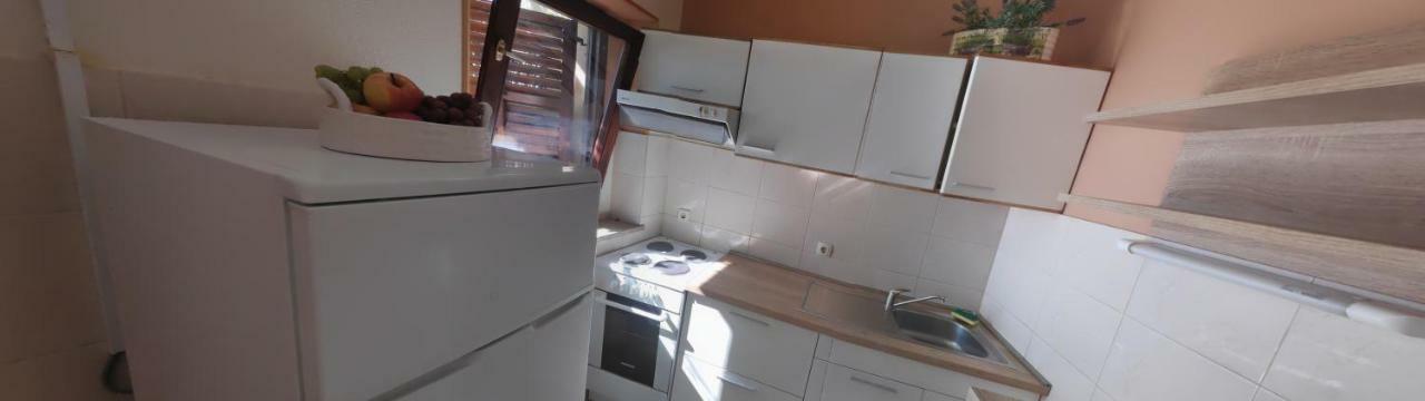 Apartments Niko Omiš Exterior foto